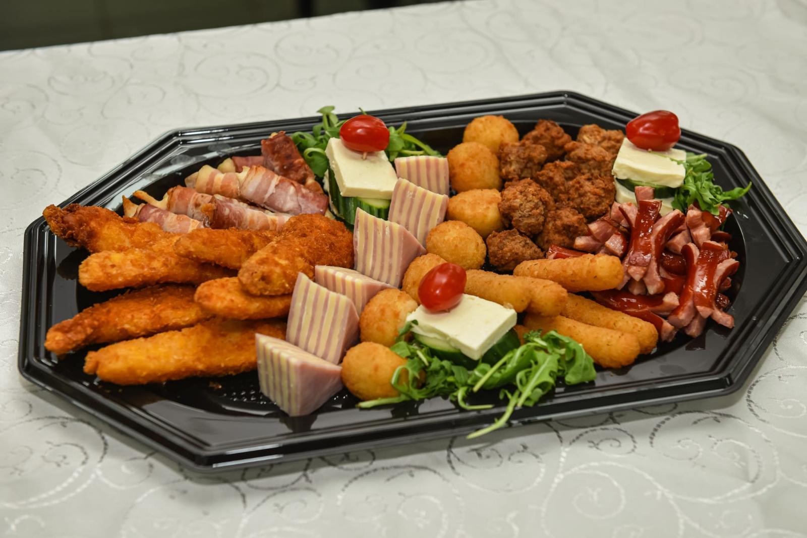 Platou aperitiv rece